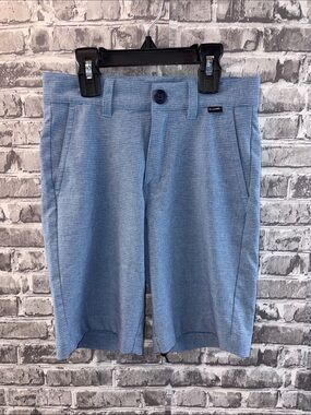 Travis Mathew kids 
Light Blue Knit Flat Front Shorts
